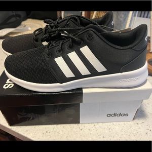 Women’s adidas size 7.5